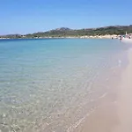 Terrazza Vista Mare Vicino A Olbia Apartamento *